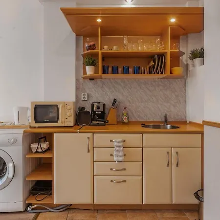 Charming Studio On Vitosha Street By Flat Mаnager Sofia Exterior photo